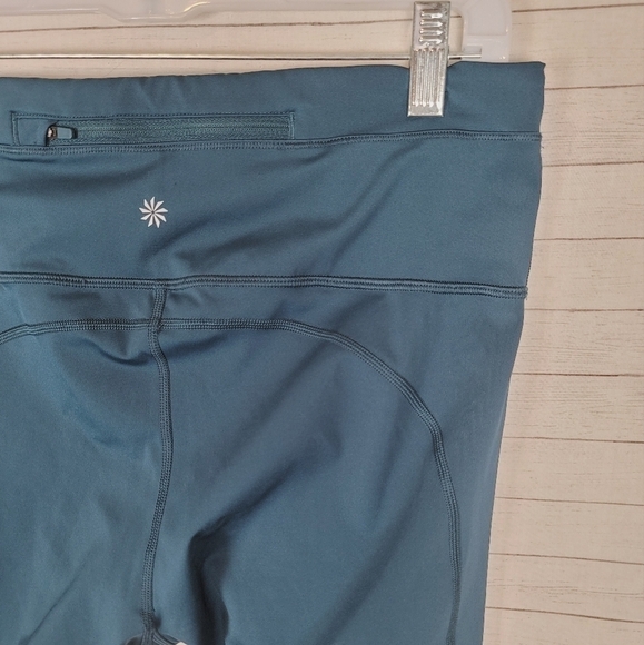 ATHLETA ACCELERATE CROP LEGGINGS IN TEAL GREEN, SZ XL - Picture 8 of 11